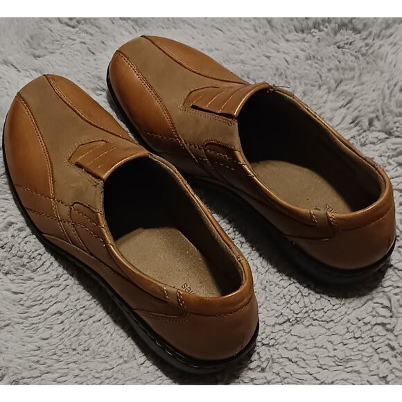 Clarks Bendables Bingo Q Medium & Dark Tan Leather Slip-on Comfort Shoes Size 7M - Picture 3 of 9
